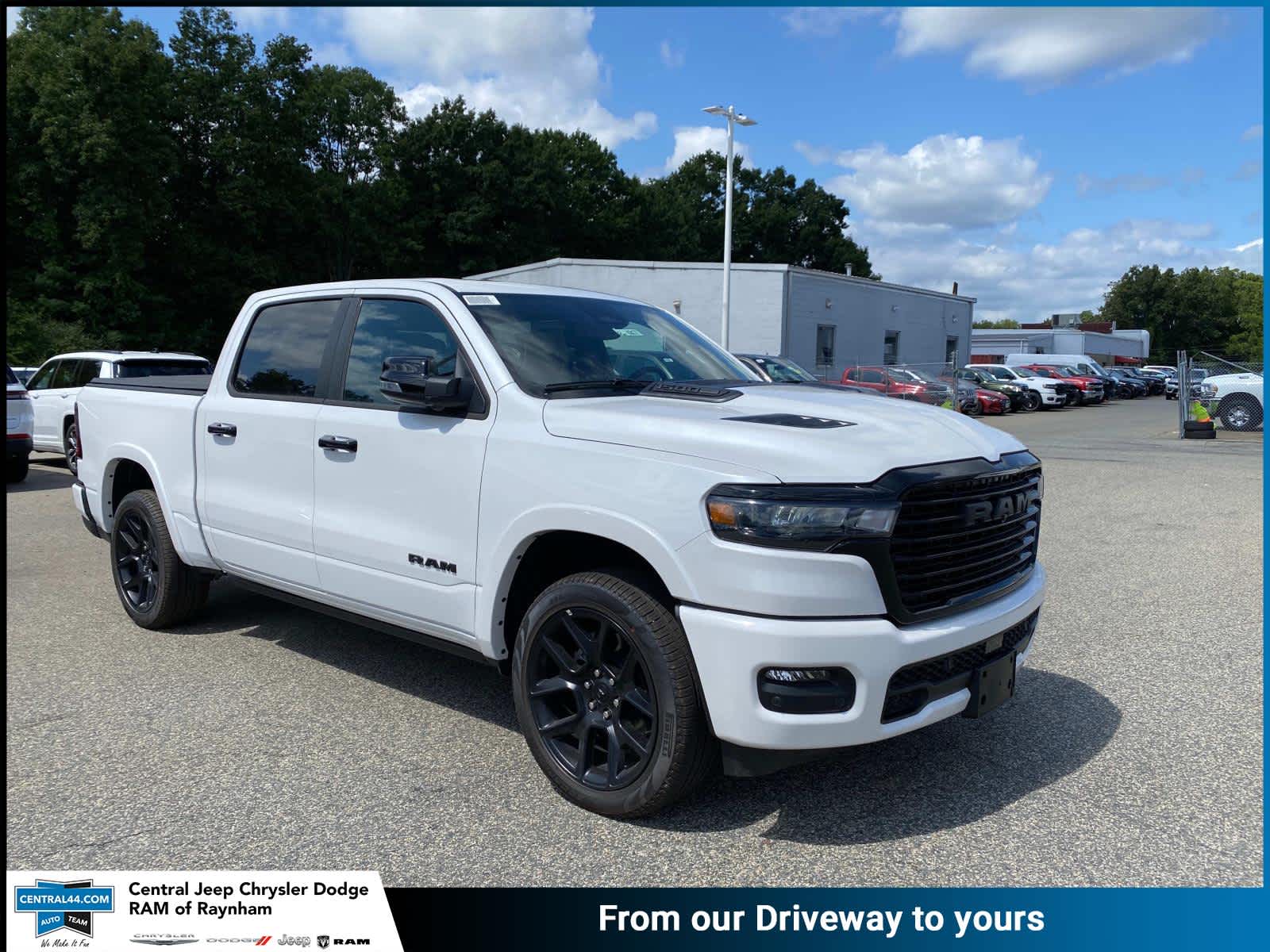 2025 RAM Ram 1500 Pickup Laramie's photo