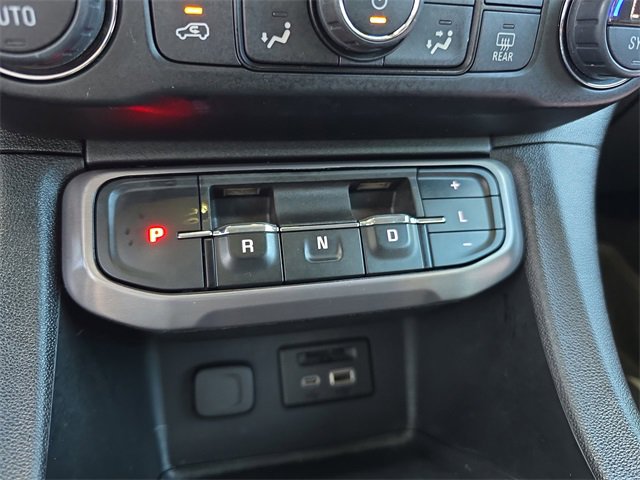 2022 Gmc Acadia AT4 photo 18