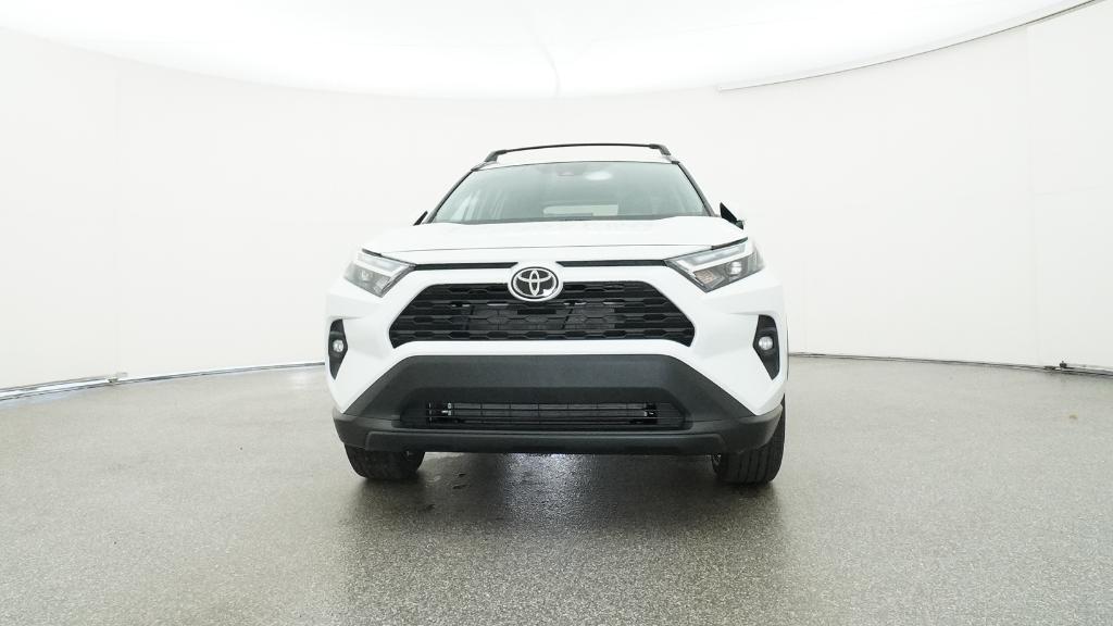 2025 Toyota RAV4 XLE Premium photo 3