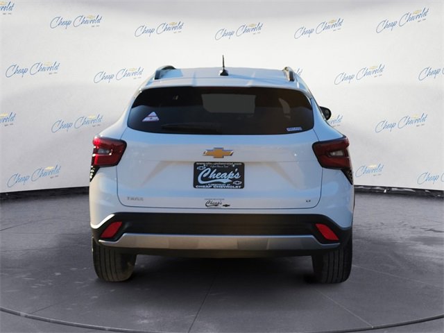 2026 Chevrolet Trax LT photo 4