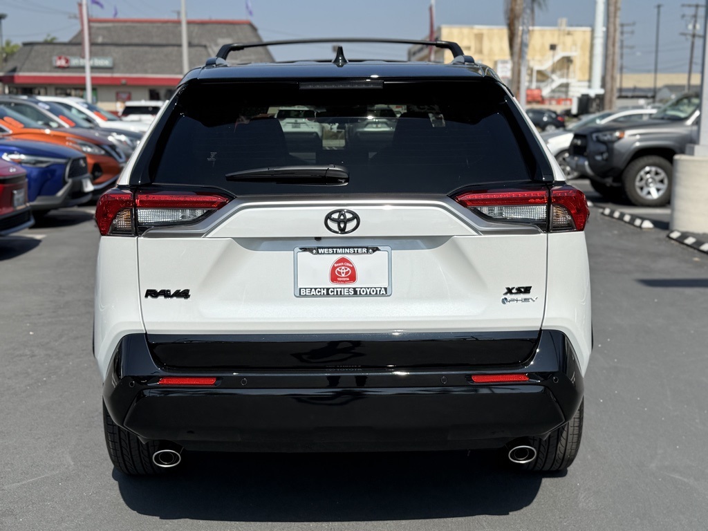 2025 Toyota RAV4 Prime XSE Premium photo 4