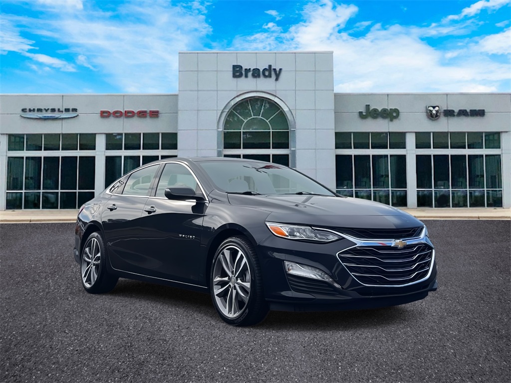 2022 Chevrolet Malibu Premier's photo