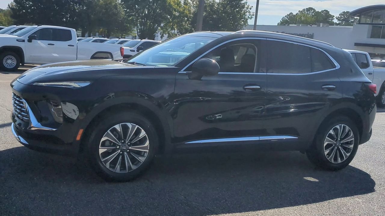 2025 Buick Envision Preferred photo 4