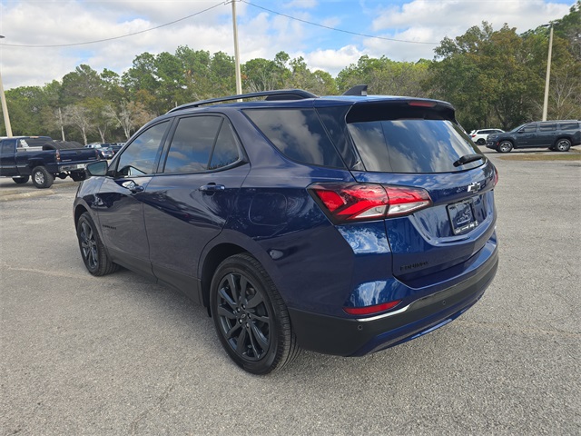 2023 Chevrolet Equinox RS photo 3