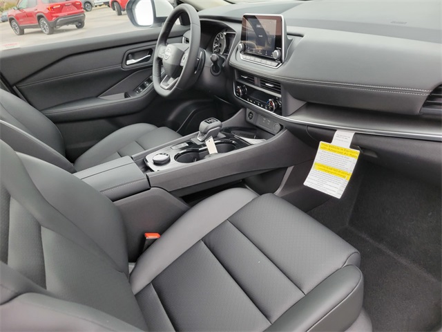2026 Nissan Rogue SV photo 11