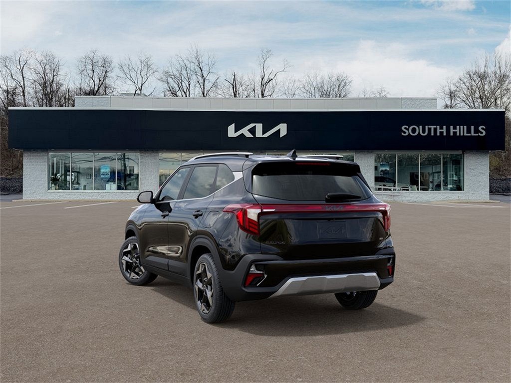 2025 Kia Seltos EX photo 4