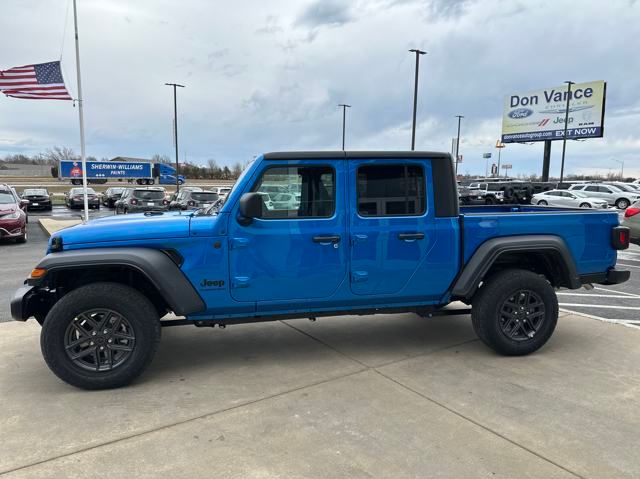 2025 Jeep Gladiator Sport S photo 3