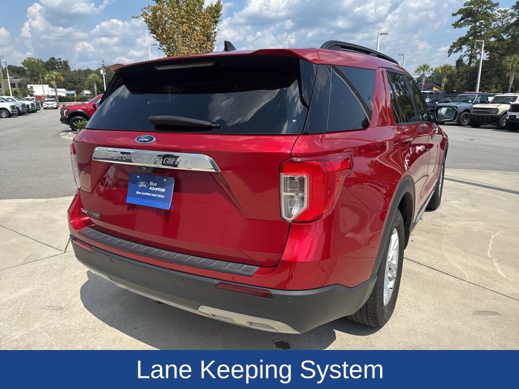 2023 Ford Explorer XLT photo 6