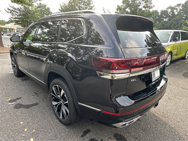 2026 Volkswagen Atlas SEL Premium R-Line photo 3