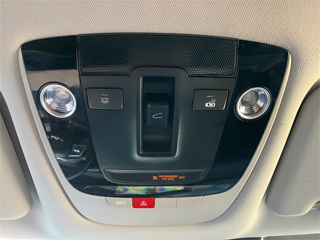 2024 Kia Seltos EX photo 22