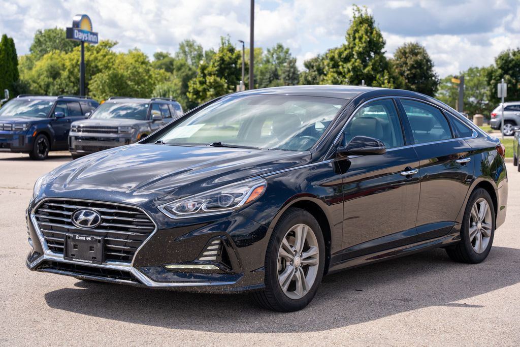2018 Hyundai Sonata Limited photo 2