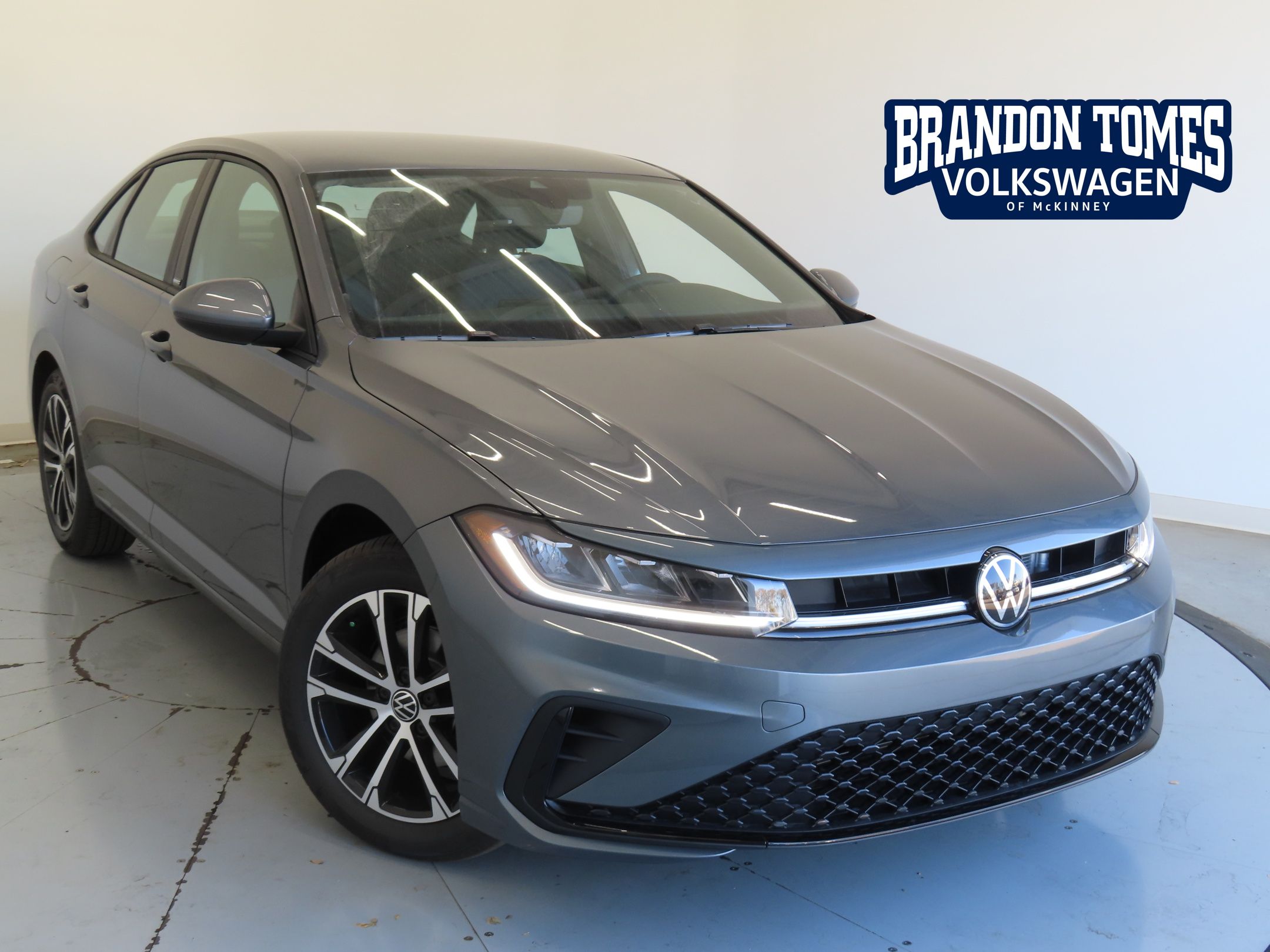 2026 Volkswagen Jetta Sport's photo