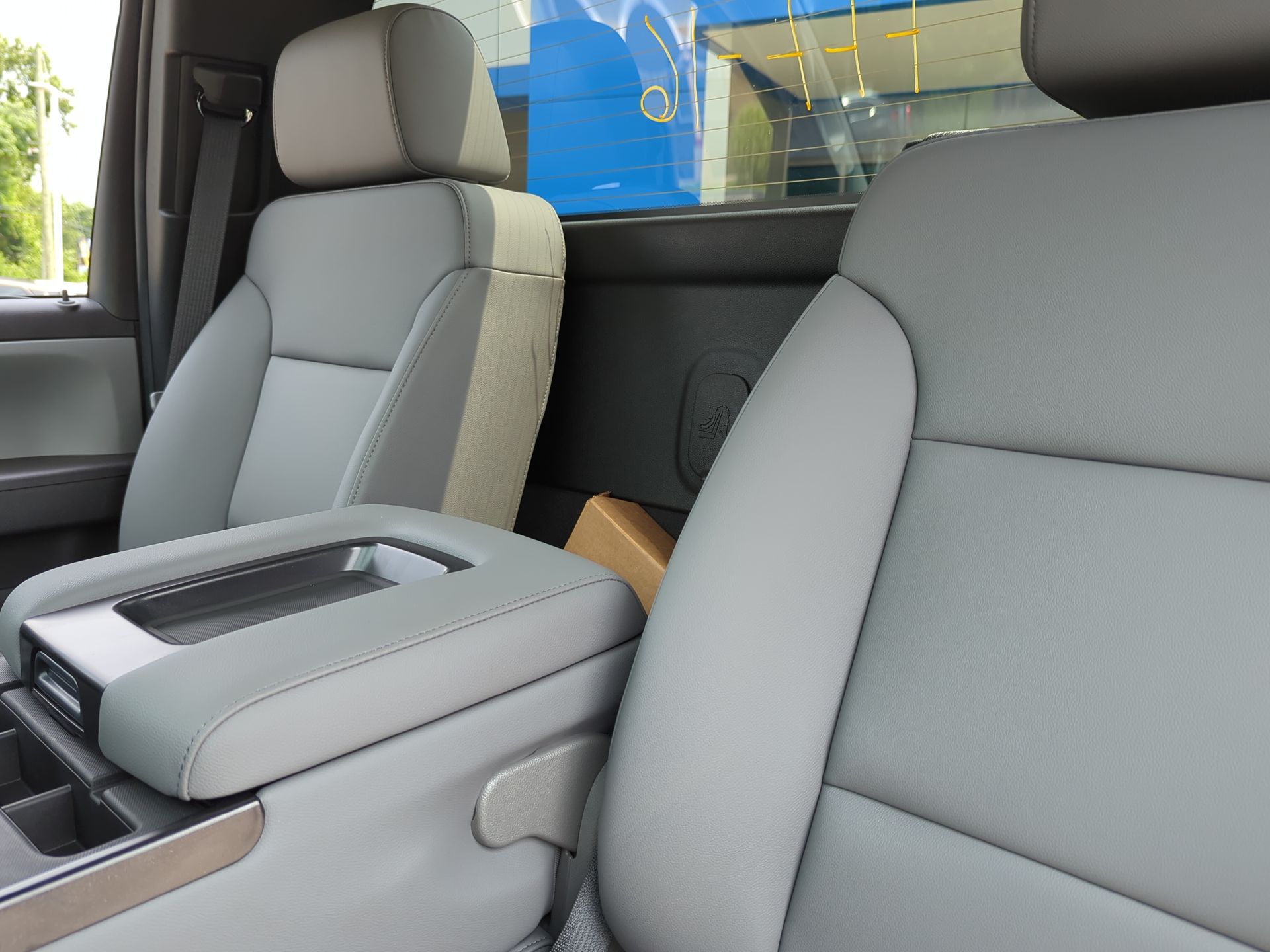 2024 Chevrolet Silverado 5500HD Work Truck photo 10
