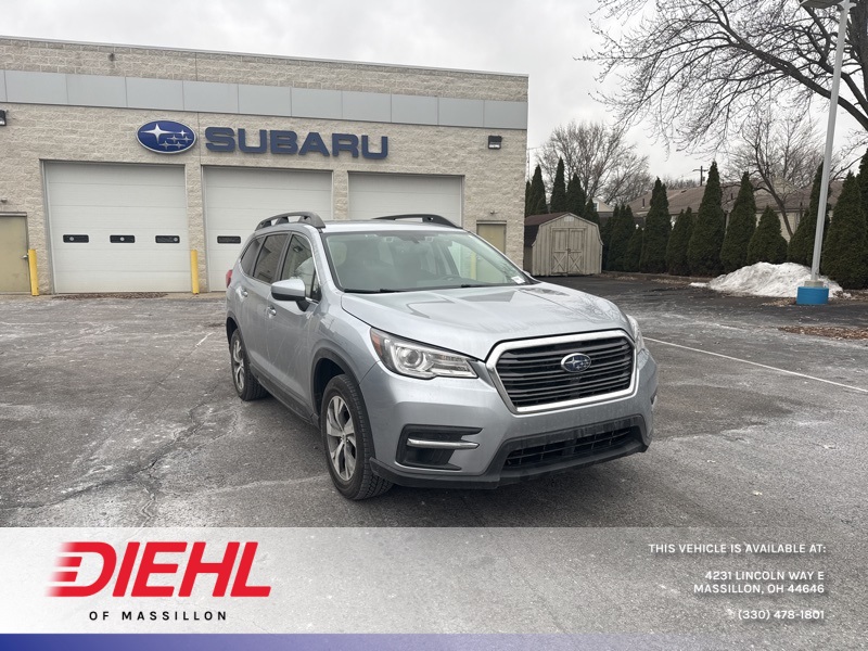 2022 Subaru Ascent Premium's photo