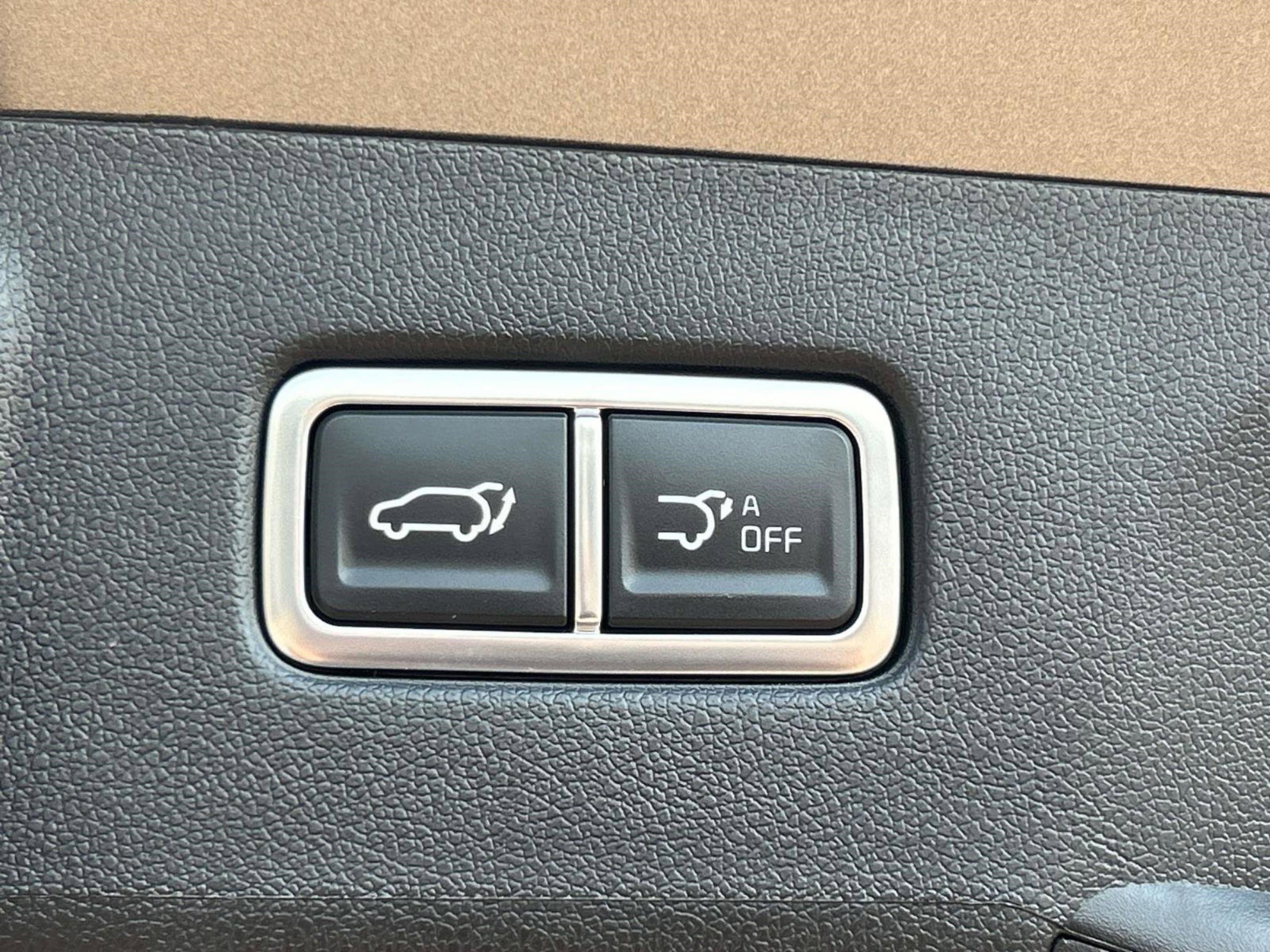 2025 Kia Sorento Hybrid EX photo 12