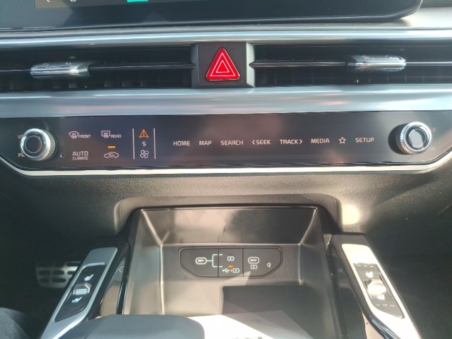 2026 Kia Sorento EX photo 19