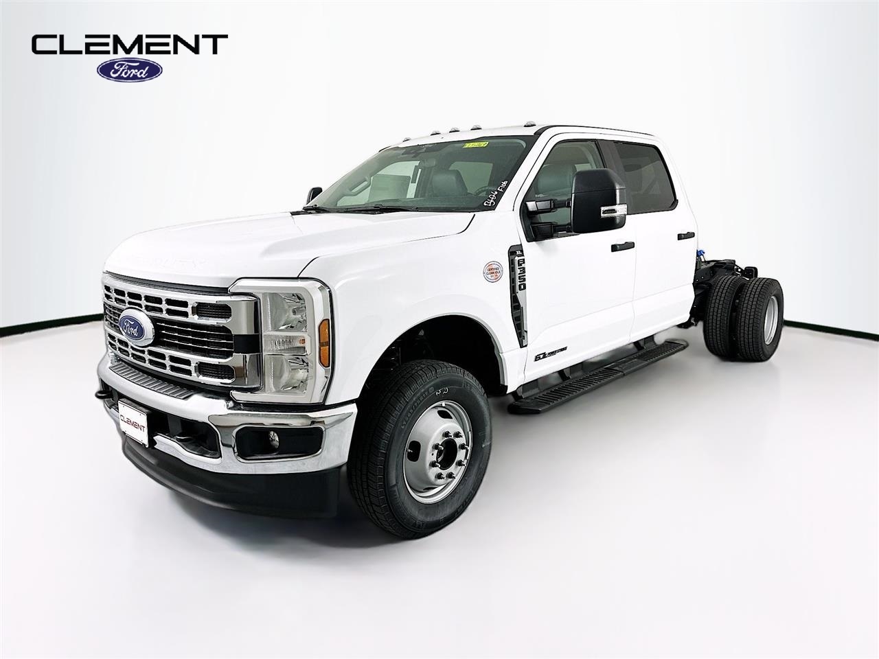 2026 Ford F-350 Super Duty Chassis Cab XL's photo