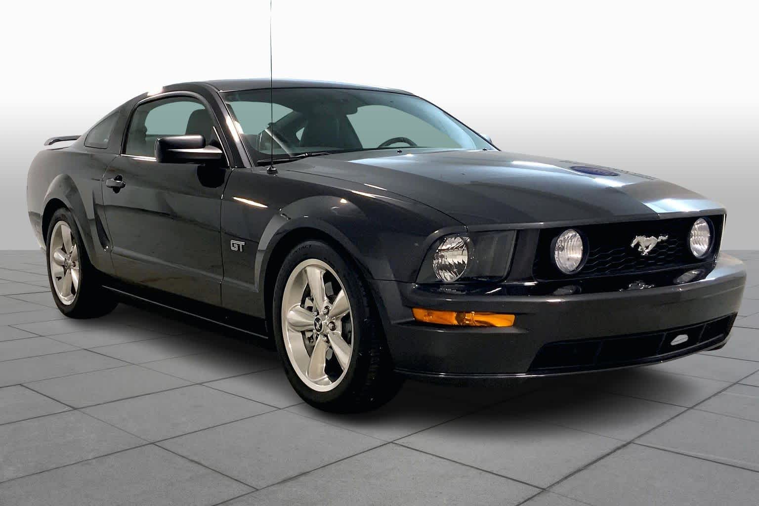 Used 2007 Ford Mustang GT Premium with VIN 1ZVFT82H975269742 for sale in Kansas City
