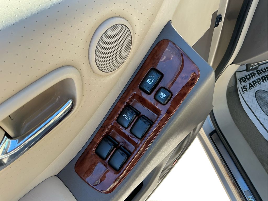 2006 Toyota Highlander Limited photo 19