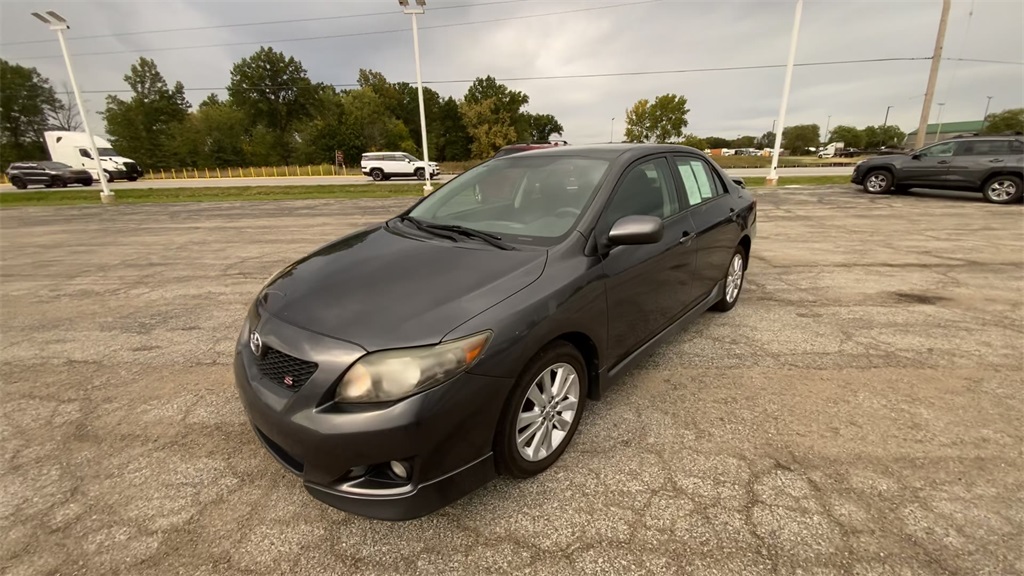 2010 Toyota Corolla S photo 4
