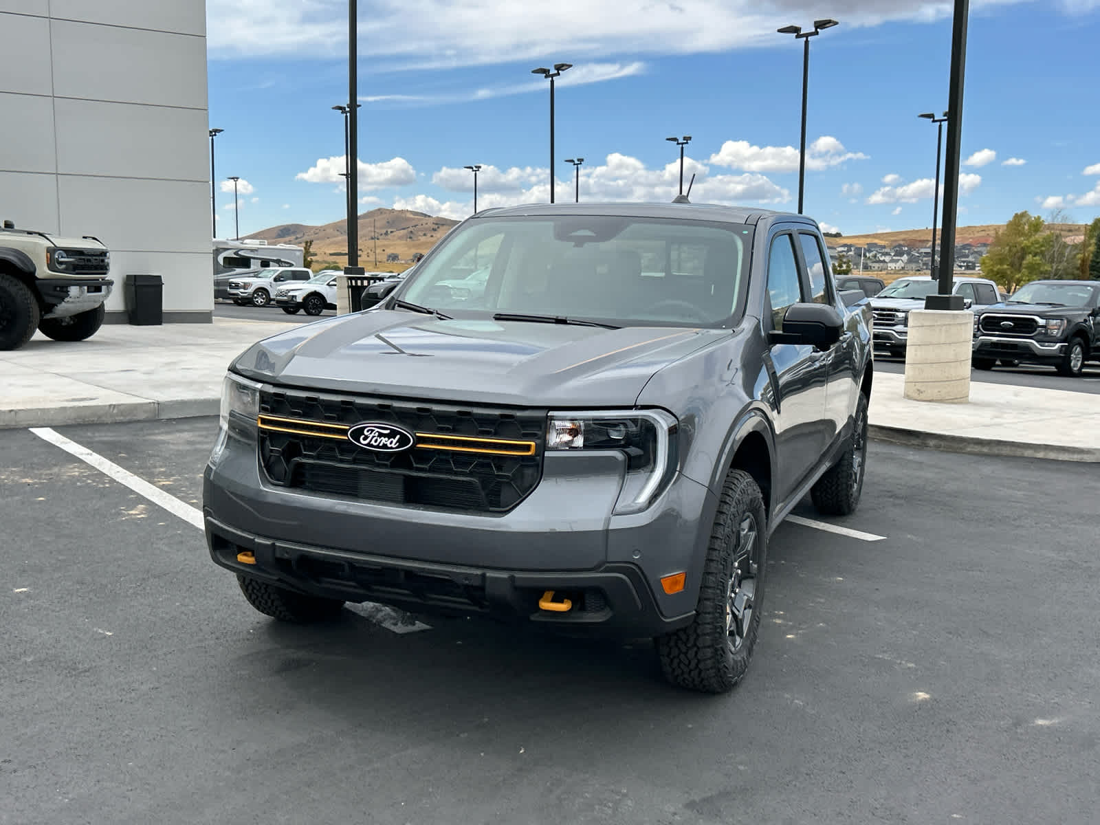 2025 Ford Maverick Tremor photo 3