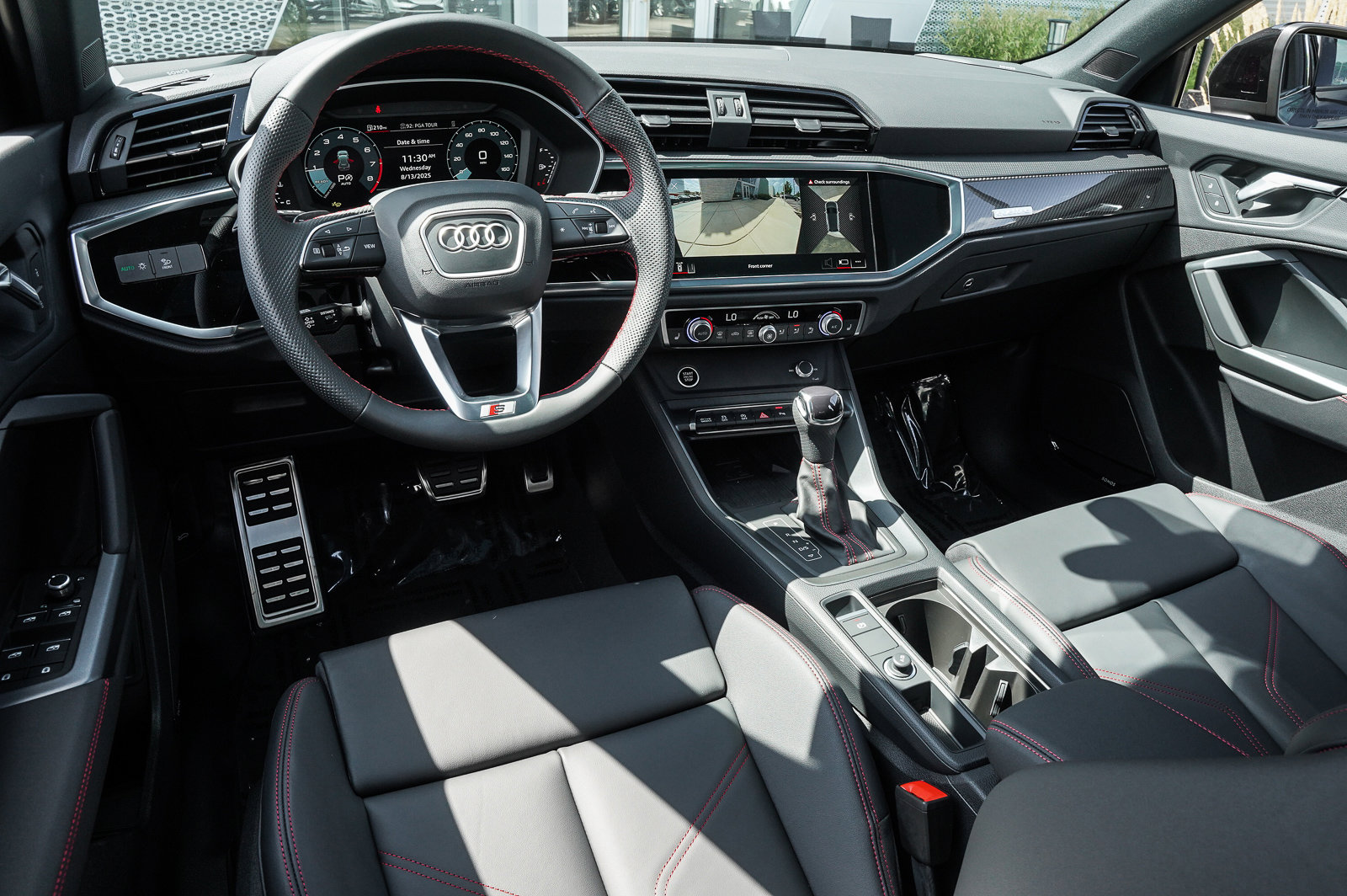 2025 Audi Q3 S line Premium Plus photo 2