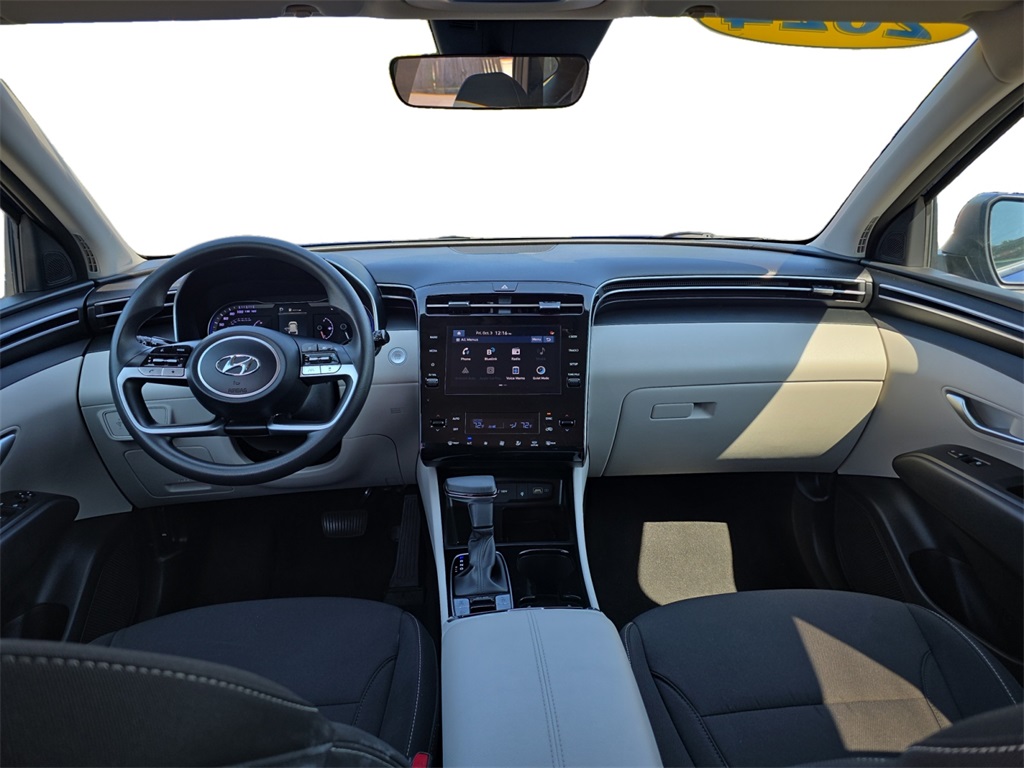 2024 Hyundai Tucson SEL photo 2