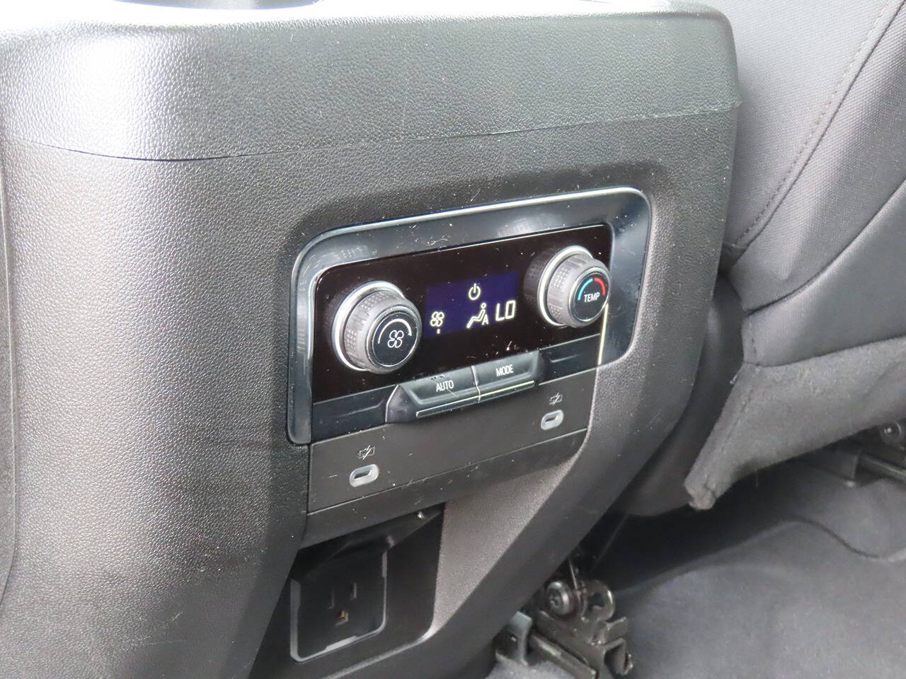 2023 Chevrolet Tahoe LS photo 10