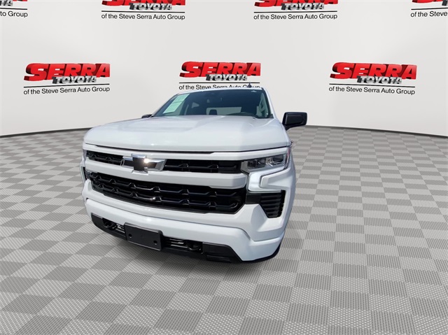 2024 Chevrolet Silverado 1500 RST photo 4