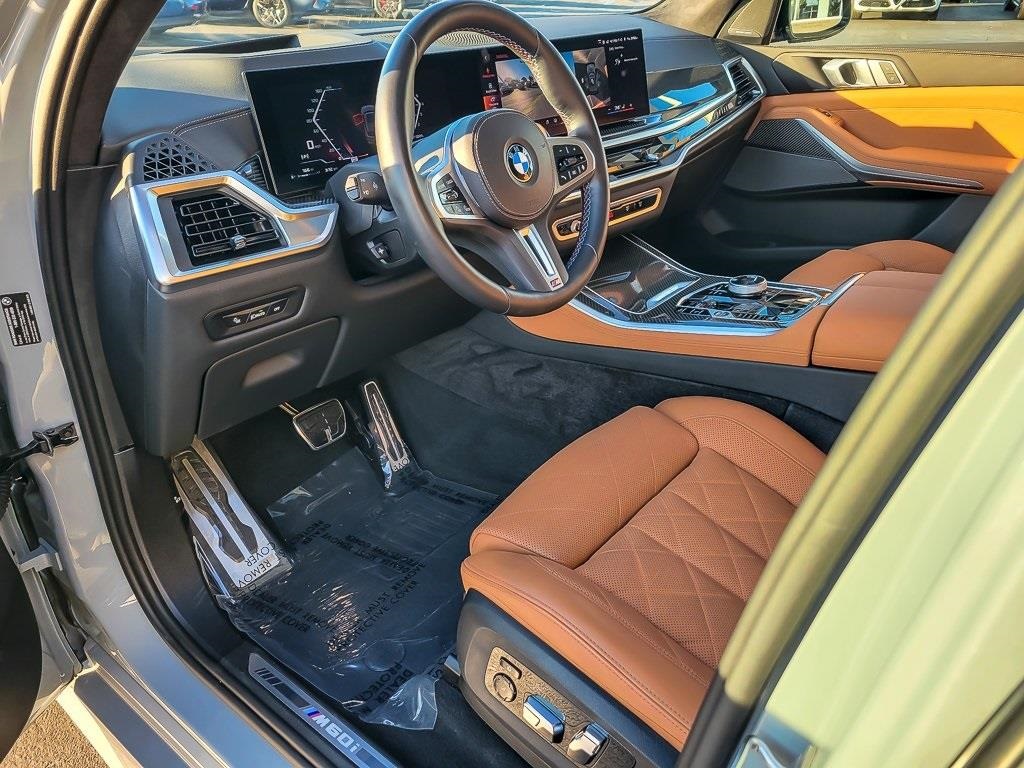 2025 BMW X5 - Image 8