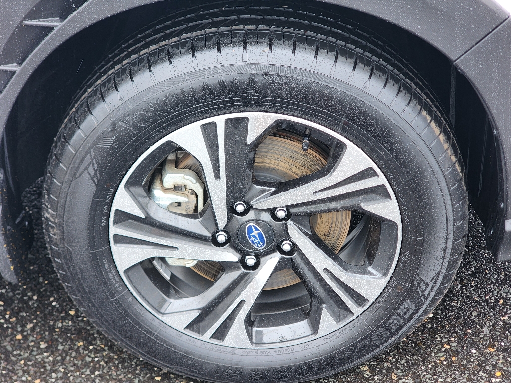 2024 Subaru Crosstrek Premium photo 4