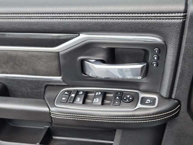 2022 Ram 2500 Laramie photo 24