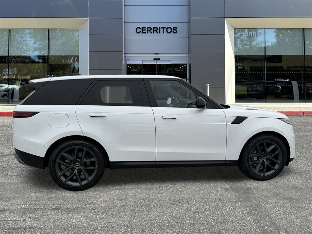 2025 Land Rover Range Rover Sport P360 S photo 2