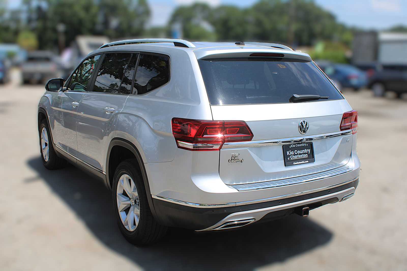 2018 Volkswagen Atlas V6 SEL photo 10