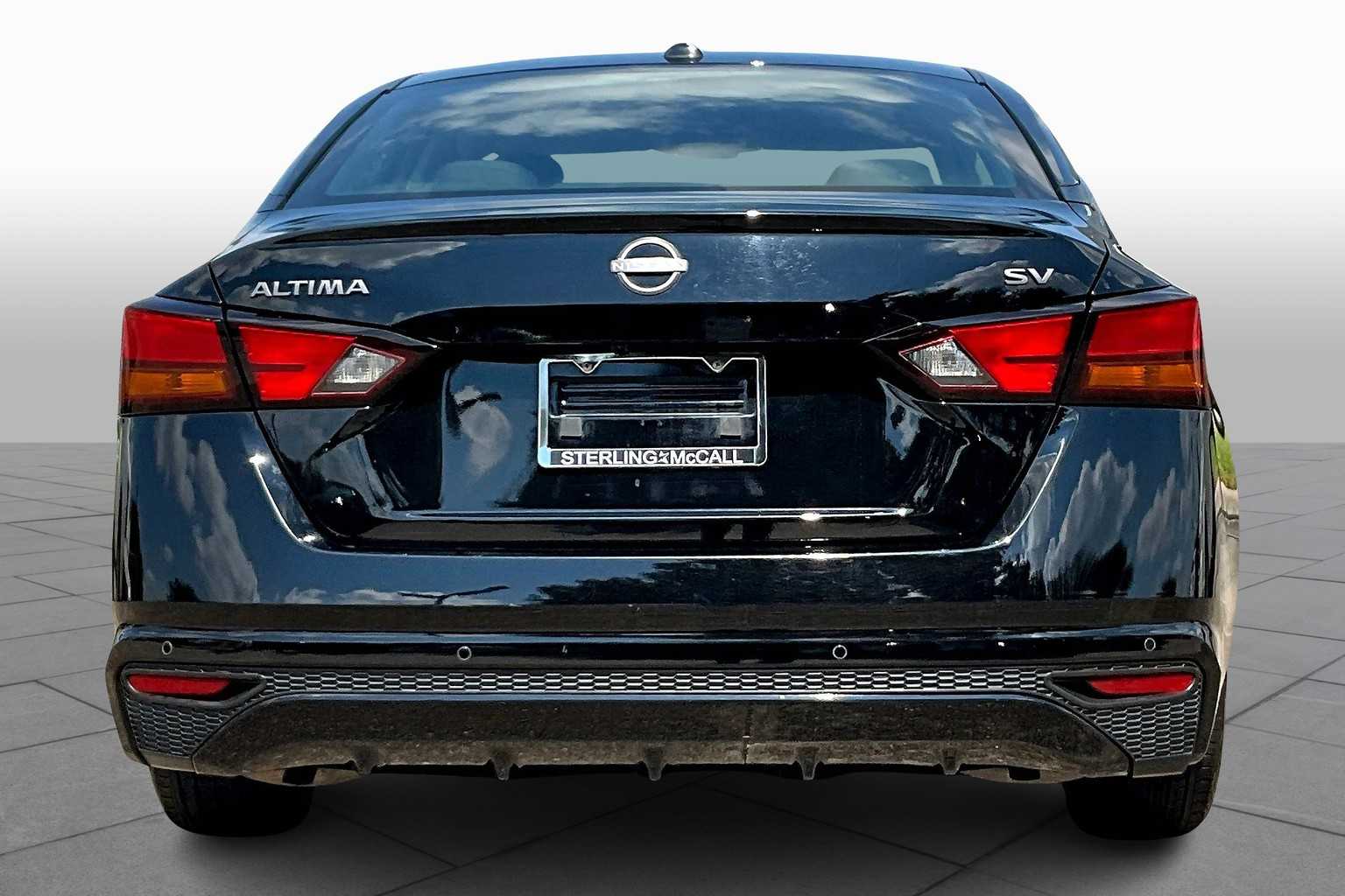 2024 Nissan Altima 2.5 SV photo 4