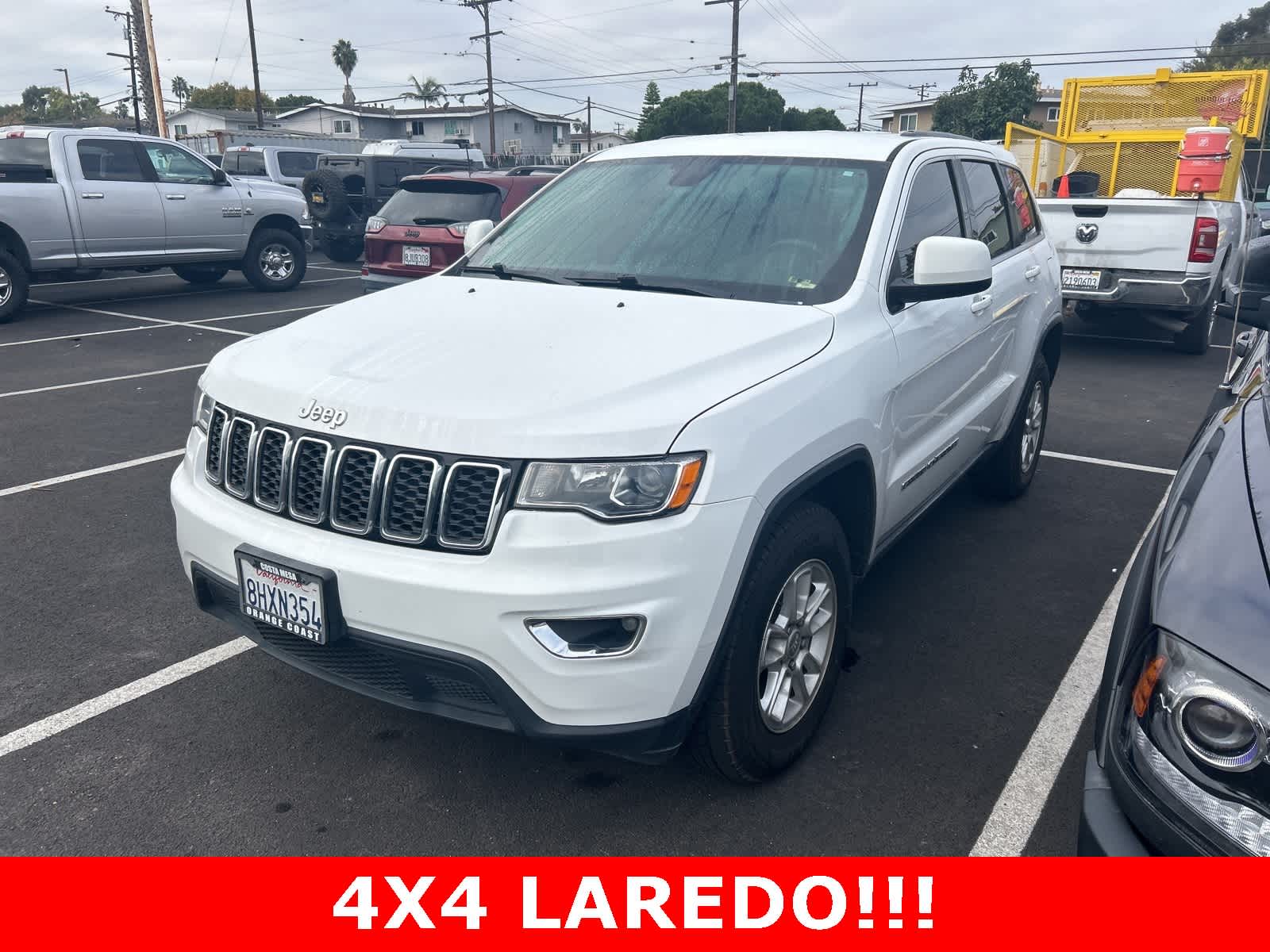 2019 Jeep Grand Cherokee Laredo's photo