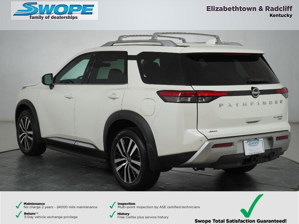 2024 Nissan Pathfinder Platinum photo 3