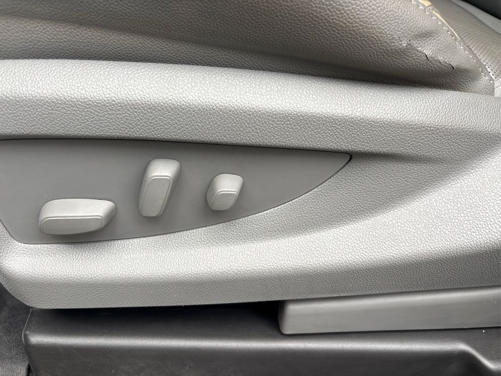 2018 Gmc Sierra 1500 SLT photo 19