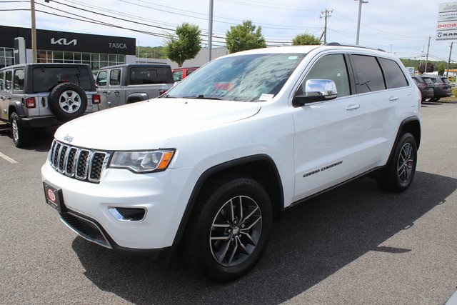 Used 2017 Jeep Grand Cherokee Limited with VIN 1C4RJFBG2HC651741 for sale in Johnston, RI