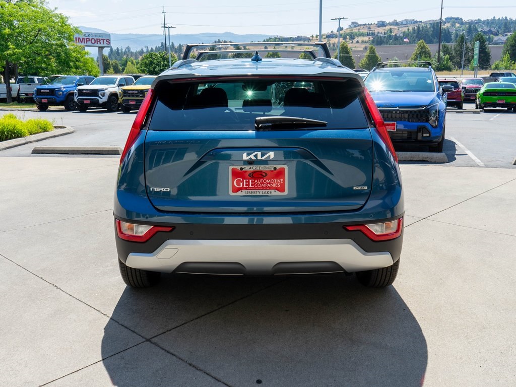 2025 Kia Niro Plug-In Hybrid EX photo 5