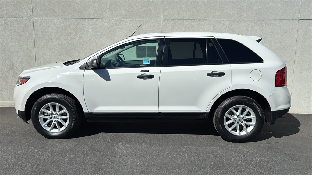 2013 Ford Edge SE photo 5