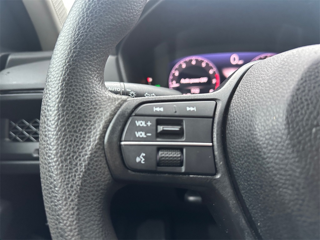 2023 Honda Accord EX photo 28