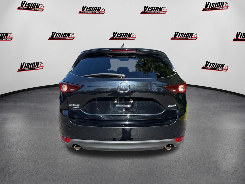 2019 Mazda CX-5 Touring photo 5