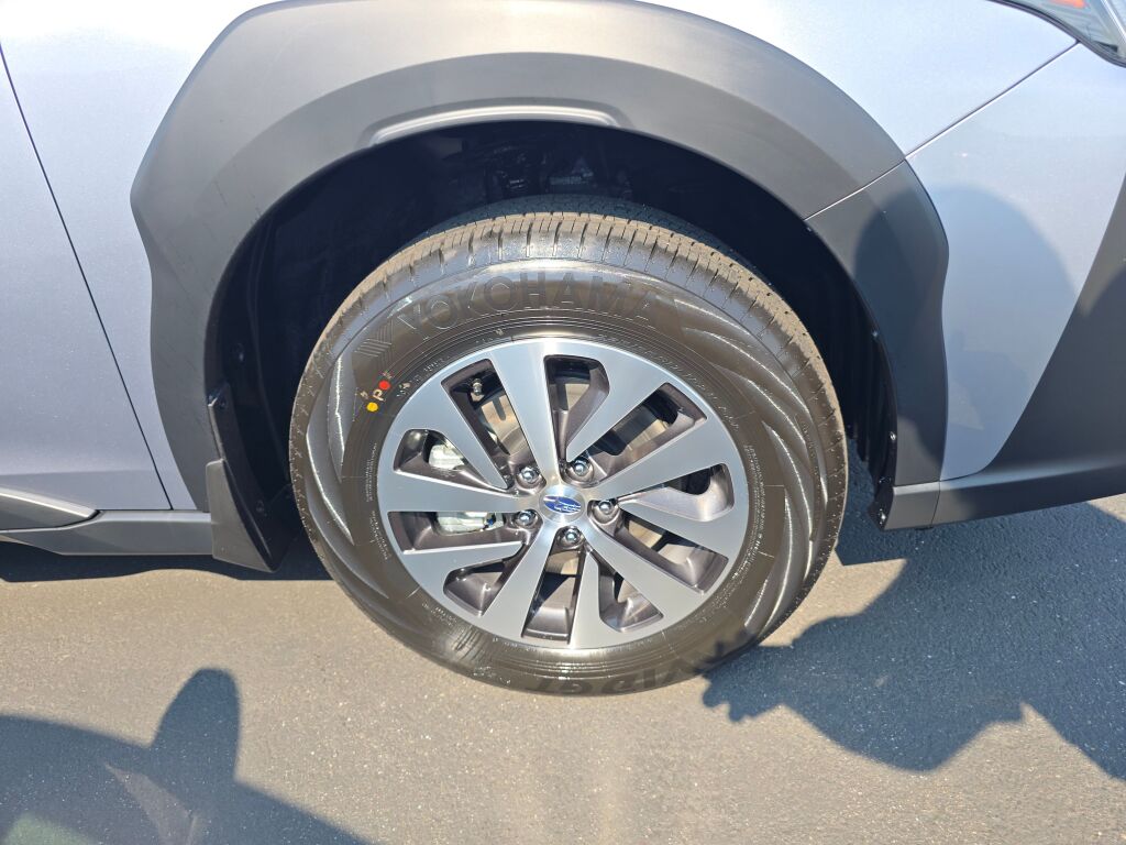 2025 Subaru Outback Premium photo 3