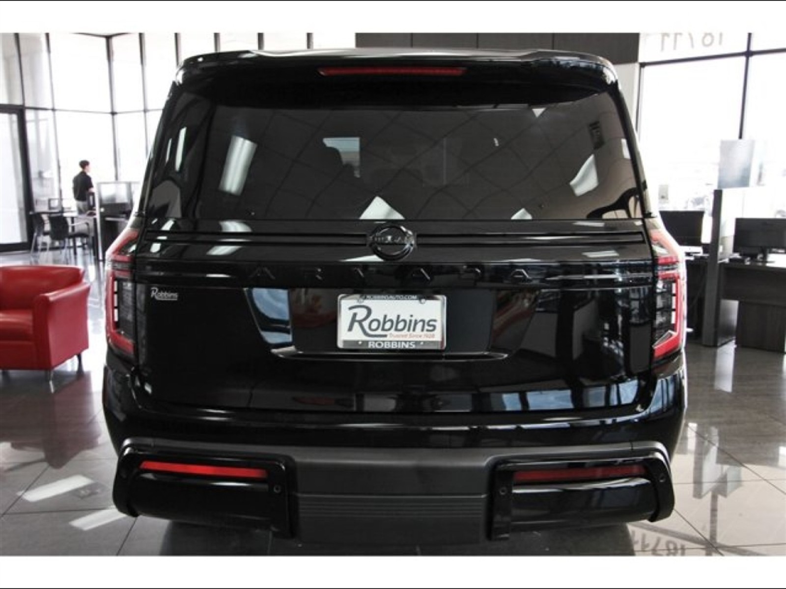 2025 Nissan Armada SV - 4