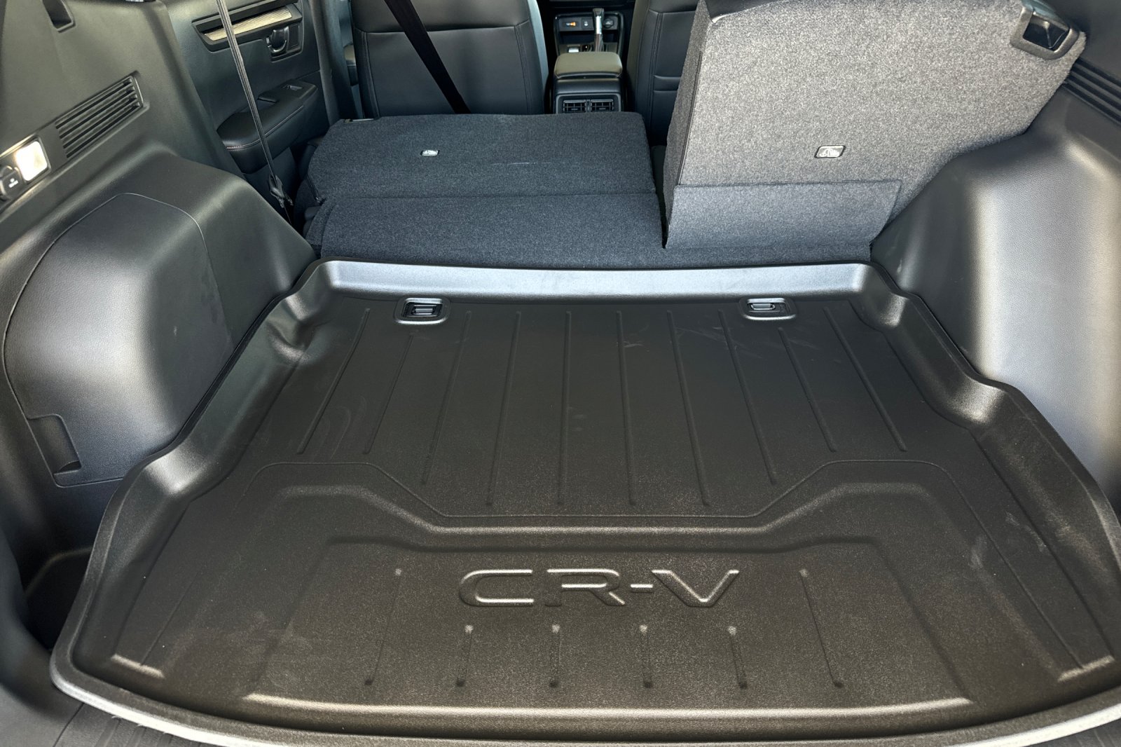 2026 Honda CR-V Hybrid Sport-L photo 15