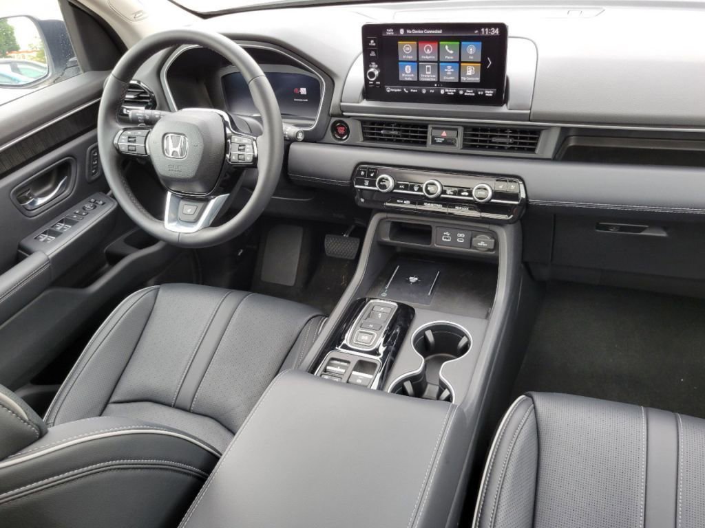 2025 Honda Pilot Elite photo 12