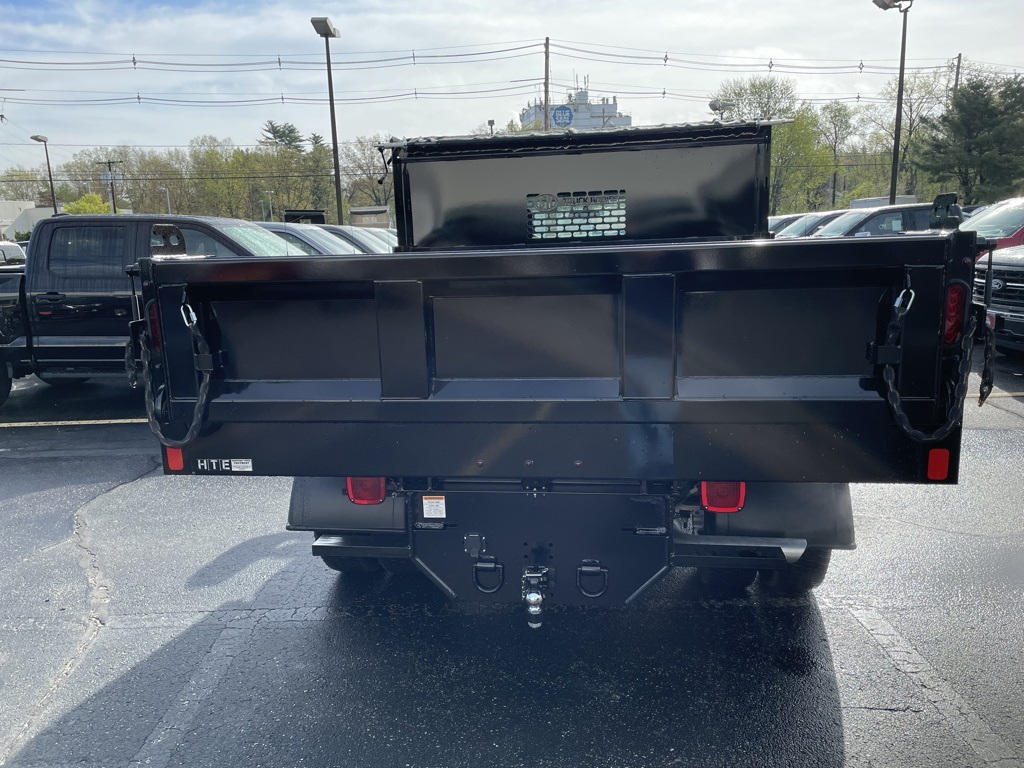 2025 Ford F-350 XL photo 3