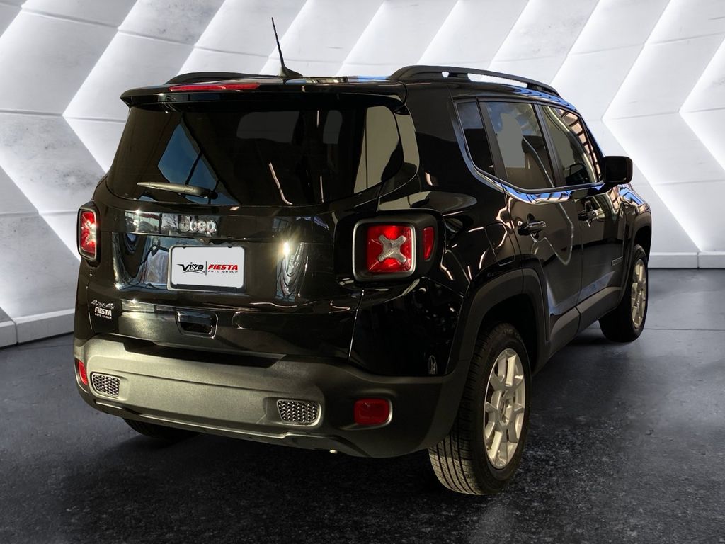 2023 Jeep Renegade Latitude photo 4