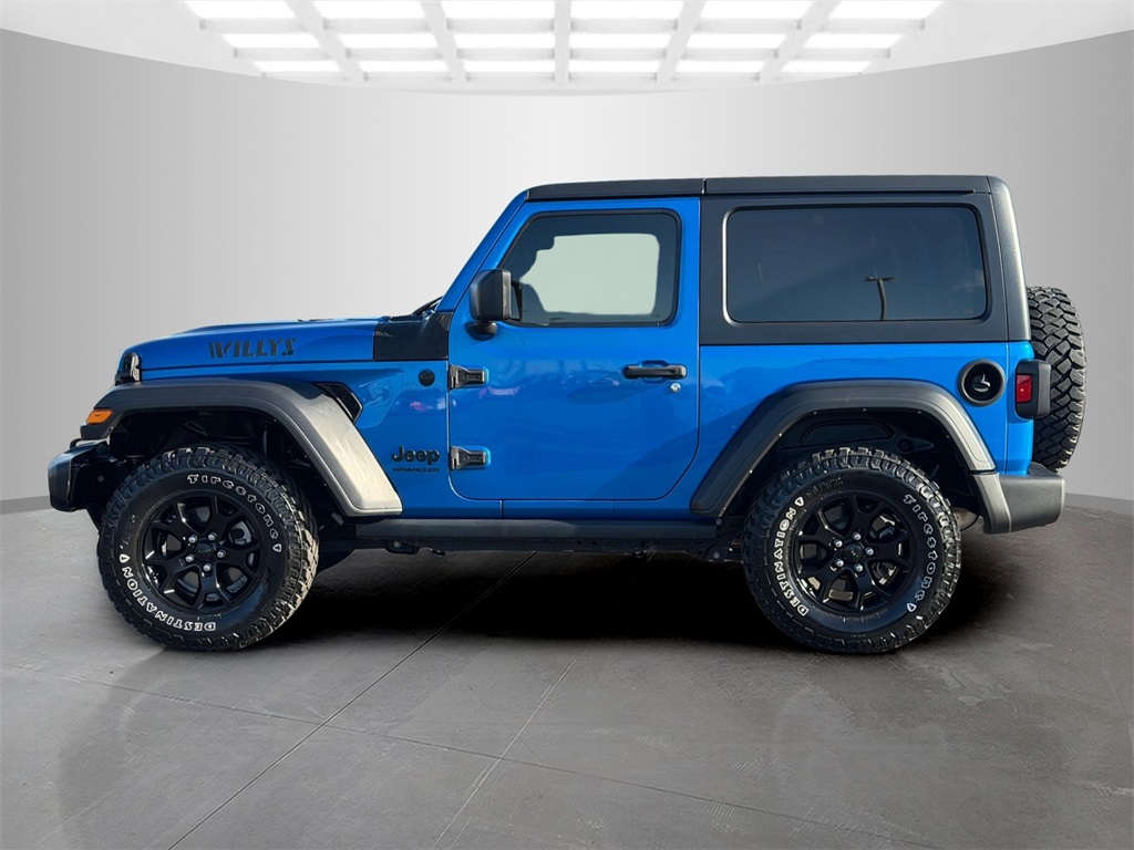 2021 Jeep Wrangler Willys photo 2